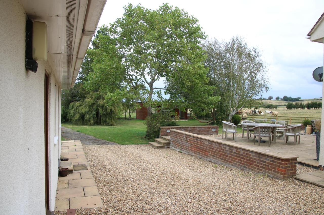The Stables B&B @ Pear Tree Cottage Winslow Eksteriør bilde